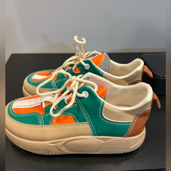 Women’s Colorblock tick soles walking shoes GreenUS: Size US:5”/UK:3”/ EU:36” - Picture 2 of 7